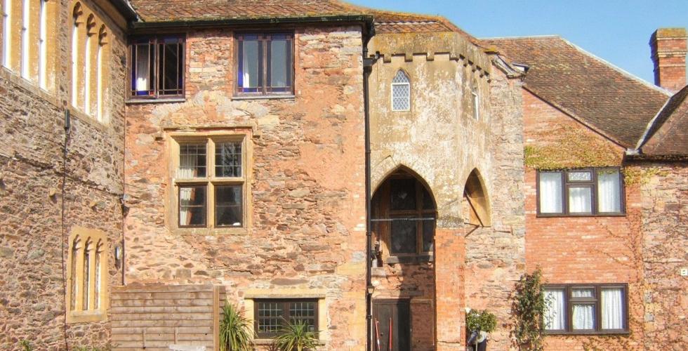 Maunsel House, Somerset — Matching Extension to a 13th-Century Manor gallery image