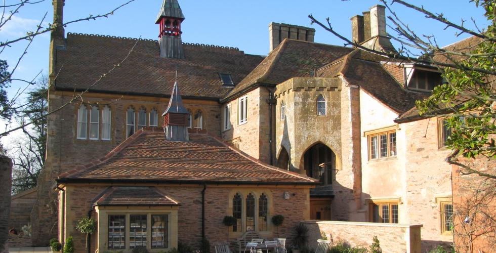 Maunsel House, Somerset — Matching Extension to a 13th-Century Manor gallery image